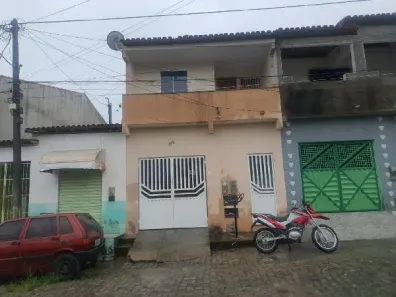 Casa com 2 Quartos à venda, 74m² no Itapetinga, Itapetinga