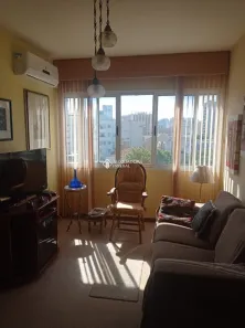 Apartamento com 2 Quartos à venda, 56m² no Cidade Baixa, Porto Alegre