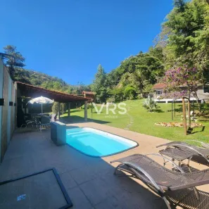 Casa com 2 Quartos à venda, 105m² no Albuquerque, Teresópolis
