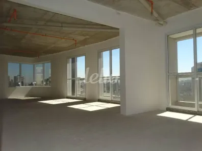 Sala Comercial para alugar, 470m² no Liberdade, São Paulo