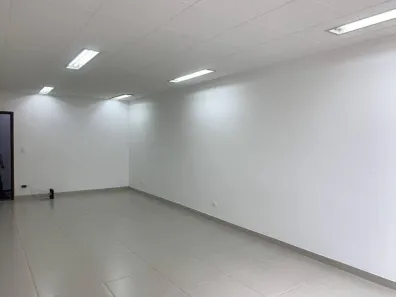Sala Comercial para alugar, 33m² no Vila Galvão, Guarulhos