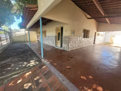 Ponto Comercial com 4 Quartos para alugar, 200m² no Tirol, Natal