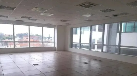 Sala Comercial para alugar, 247m² no Mirandópolis, São Paulo
