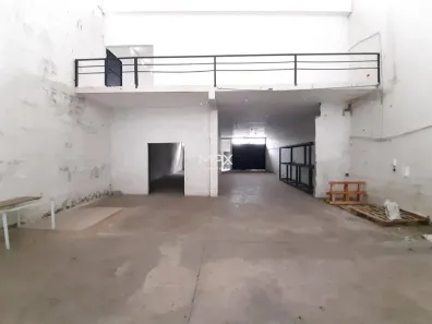 Galpão/Depósito/Armazém para alugar, 351m² no Vila Rezende, Piracicaba