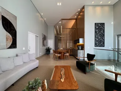 Casa de Condomínio com 4 Quartos à venda, 300m² no Granja Marileusa, Uberlândia