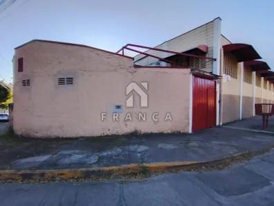 Sala Comercial para alugar, 350m² no Jardim Terras de São João, Jacareí
