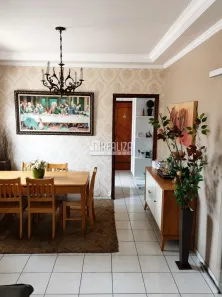 Casa com 2 Quartos para alugar, 166m² no Lourdes, Uberaba