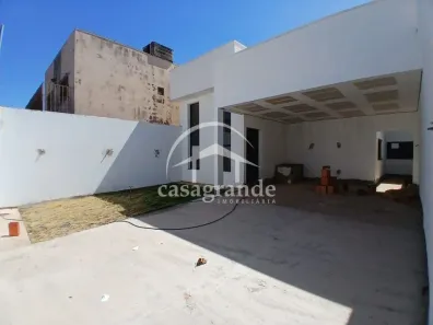 Casa com 3 Quartos à venda, 170m² no Jardim Brasília, Uberlândia