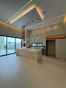 Casa de Condomínio com 3 Quartos à venda, 251m² no Ribeirão do Lipa, Cuiabá