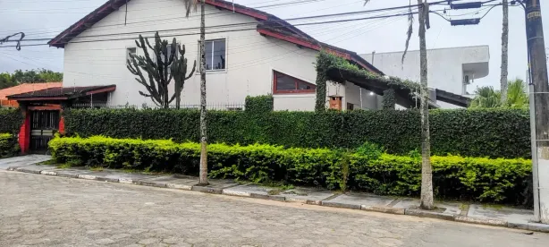 Sobrado com 4 Quartos à venda, 220m² no Suarão, Itanhaém
