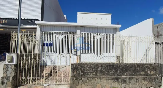Casa com 3 Quartos para alugar, 180m² no Centro, Aracaju