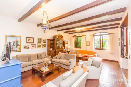 Casa com 3 Quartos à venda, 230m² no Jardim do Salso, Porto Alegre