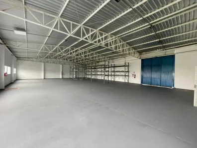 Galpão/Depósito/Armazém para alugar, 650m² no Chácaras Marco, Barueri