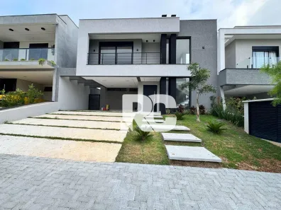 Casa de Condomínio com 3 Quartos à venda, 230m² no Cézar de Souza, Mogi das Cruzes