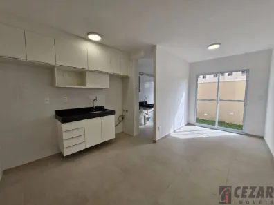 Apartamento com 2 Quartos para alugar, 48m² no Bairro Alto, Curitiba