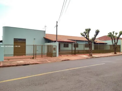 Casa com 5 Quartos à venda, 249m² no Brasília, Londrina