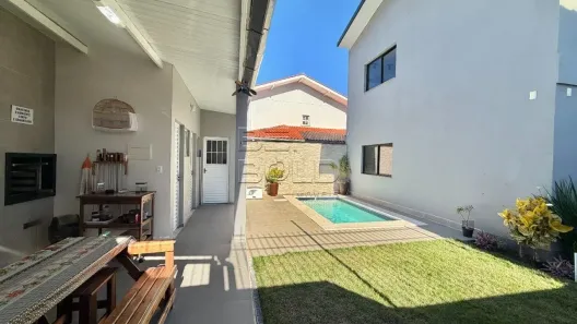 Casa com 5 Quartos à venda, 250m² no Coqueiros, Florianópolis