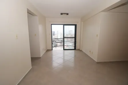 Apartamento com 2 Quartos para alugar, 78m² no Centro, Pelotas