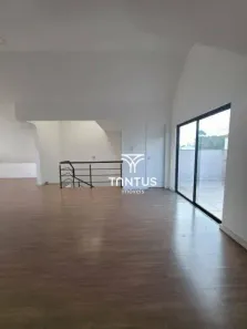 Casa de Condomínio com 3 Quartos para alugar, 314m² no Campo Comprido, Curitiba