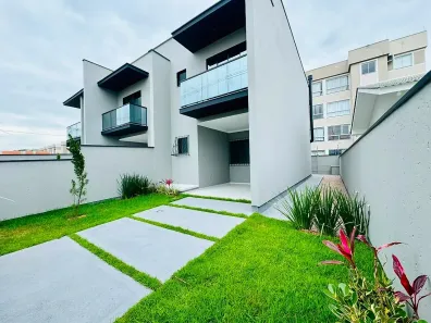 Casa com 2 Quartos à venda, 115m² no Sertão do Maruim, São José