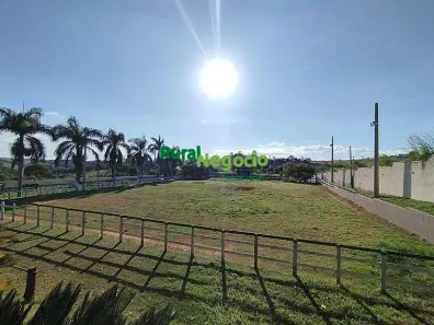 com 4 Quartos à venda, 1m² no Centro, Taubaté