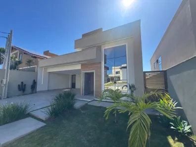 Casa de Condomínio com 3 Quartos à venda, 270m² no Nova São Pedro, São Pedro da Aldeia