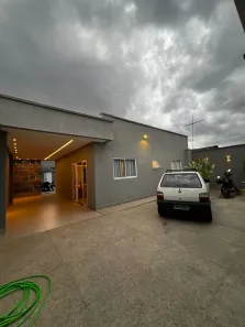 Casa com 4 Quartos à venda, 150m² no Conjunto Residencial Aruanã I, Goiânia