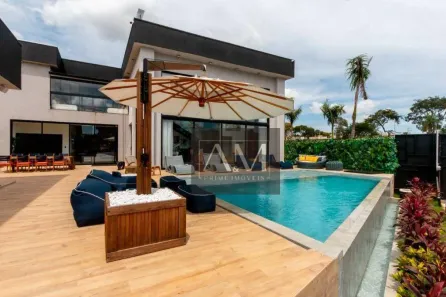 Casa de Condomínio com 8 Quartos à venda, 1200m² no Ninho Verde 2, Pardinho