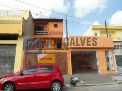 Sobrado com 3 Quartos à venda, 199m² no Parque Novo Oratório, Santo André