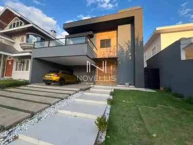 Casa de Condomínio com 3 Quartos para alugar, 360m² no Jardim Califórnia, Jacareí