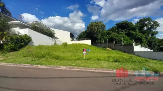 Lote/Terreno à venda, 303m² no Residencial Villaggio Fiorentino, Valinhos