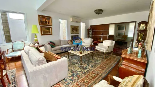 Casa de Condomínio com 4 Quartos à venda, 955m² no Jardim Petrópolis, São Paulo