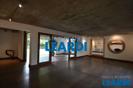 Sobrado com 4 Quartos à venda, 599m² no Cidade Jardim, São Paulo