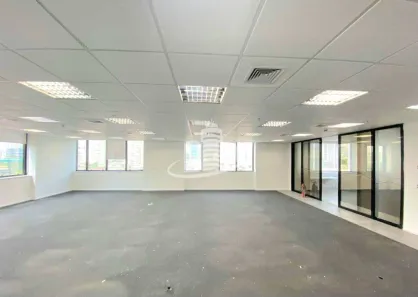 Imóvel Comercial à venda, 323m² no Parque Industrial Tomas Edson, São Paulo