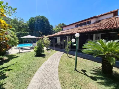 Casa de Condomínio com 4 Quartos à venda, 520m² no Piratininga, Niterói