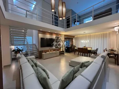 Sobrado com 4 Quartos à venda, 360m² no Cidade Jardim, Caraguatatuba
