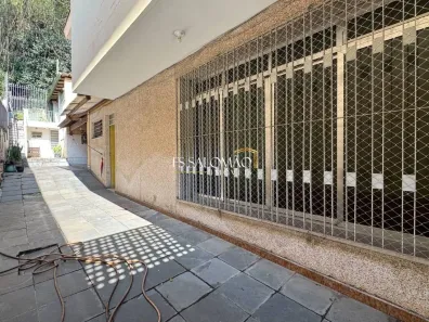 Sobrado com 3 Quartos à venda, 224m² no Vila Ipojuca, São Paulo