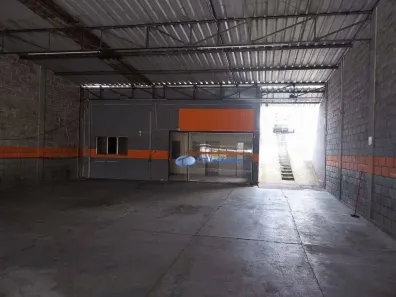 Ponto Comercial para alugar, 300m² no Parque Itamarati, Jacareí