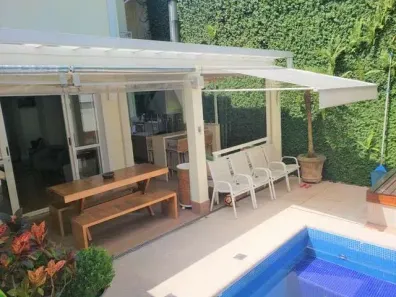 Casa de Condomínio com 4 Quartos à venda, 206m² no Chácara Monte Alegre, São Paulo