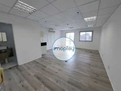 Sala Comercial à venda, 42m² no Cidade Monções, São Paulo