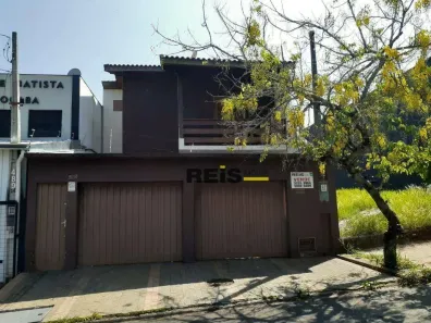 Casa com 4 Quartos à venda, 200m² no Wanel Ville, Sorocaba