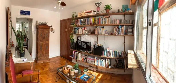 Apartamento com 2 Quartos à venda, 48m² no Menino Deus, Porto Alegre