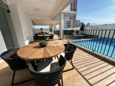 Apartamento com 3 Quartos à venda, 105m² no Meia Praia, Itapema
