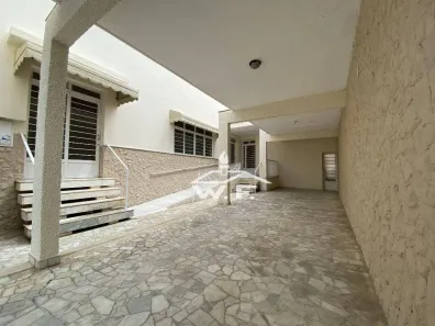 Casa com 4 Quartos para alugar, 200m² no Centro, Guaratinguetá