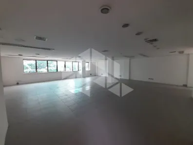 Sala Comercial para alugar, 300m² no Navegantes, Porto Alegre