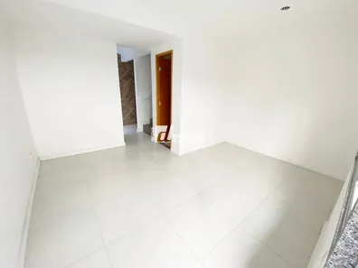 Casa com 2 Quartos à venda, 93m² no Olinda, Nilópolis