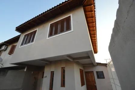 Sobrado com 3 Quartos à venda, 92m² no Harmonia, Canoas