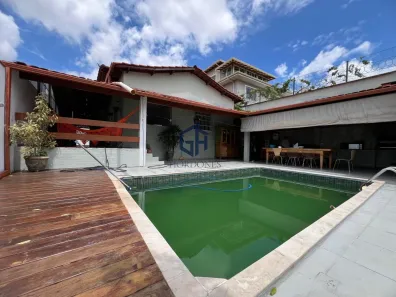 Casa com 3 Quartos à venda, 360m² no Santa Mônica, Belo Horizonte