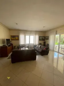 Casa com 5 Quartos para alugar, 460m² no Vila Oliveira, Mogi das Cruzes