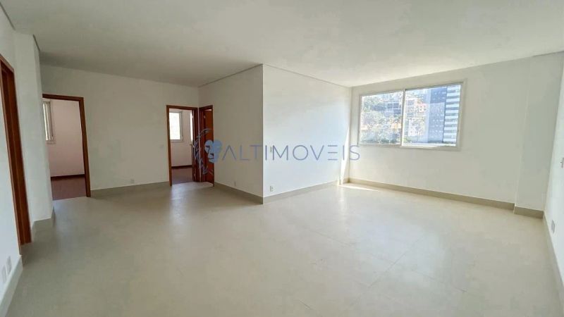 Apartamento com 4 quartos — Santa Lúcia, Belo Horizonte